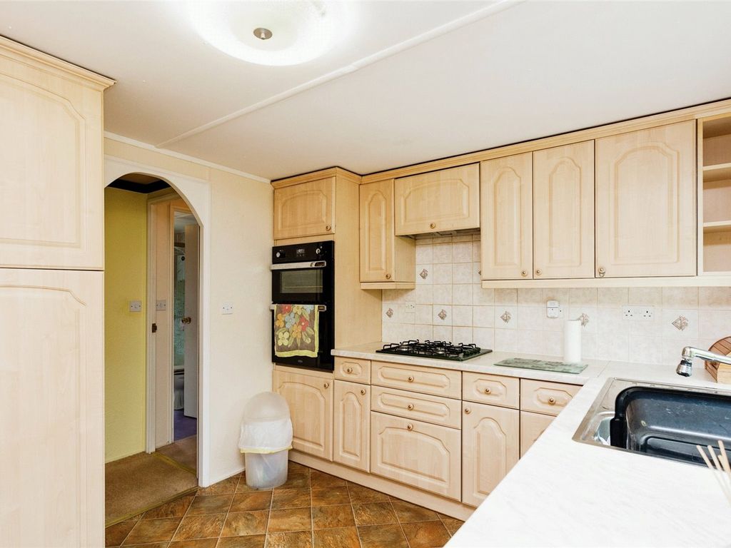 2 bed property for sale in Blackbird Hill, Turners Hill Park, Turners Hill, Crawley RH10, £190,000