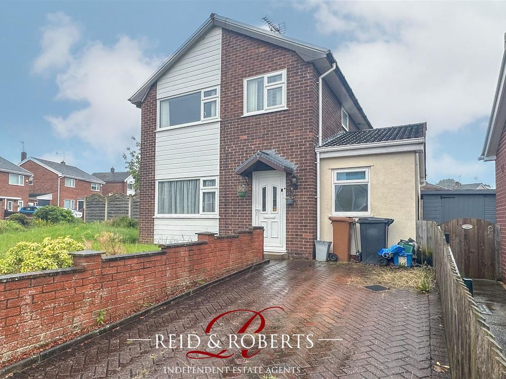 3 bed property for sale in Viking Way, Connah