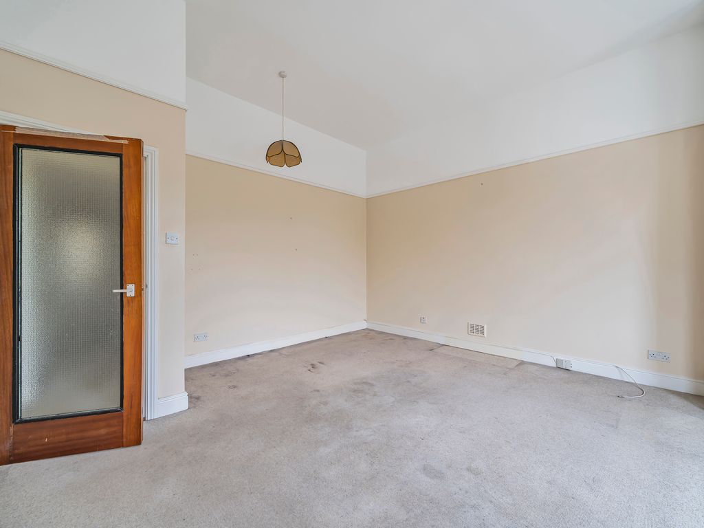 2 bed flat for sale in Southsea Terrace, Southsea PO5, £235,000