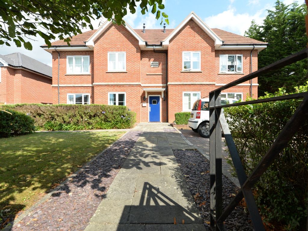 1 bed flat for sale in Milton Manor, Manor Road, New Milton BH25, £189,950