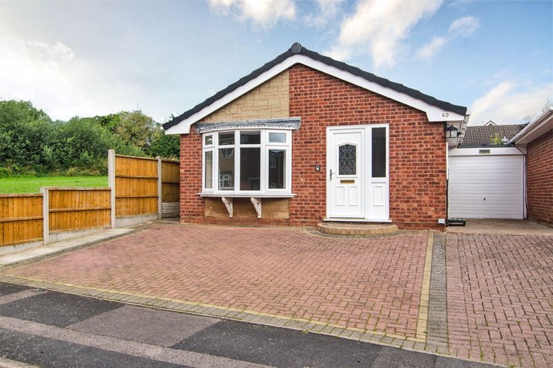 2 bed detached bungalow for sale in Francis Road, Lichfield WS13, £150,000