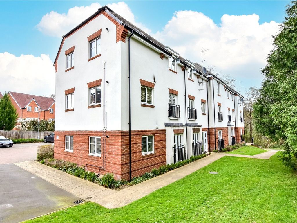 2 bed flat for sale in Old Saw Mill Place, Little Chalfont, Amersham, Bucks HP6, £335,000