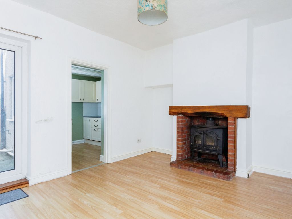 2 bed terraced house for sale in Larkmount Road, Rhyl LL18, £120,000