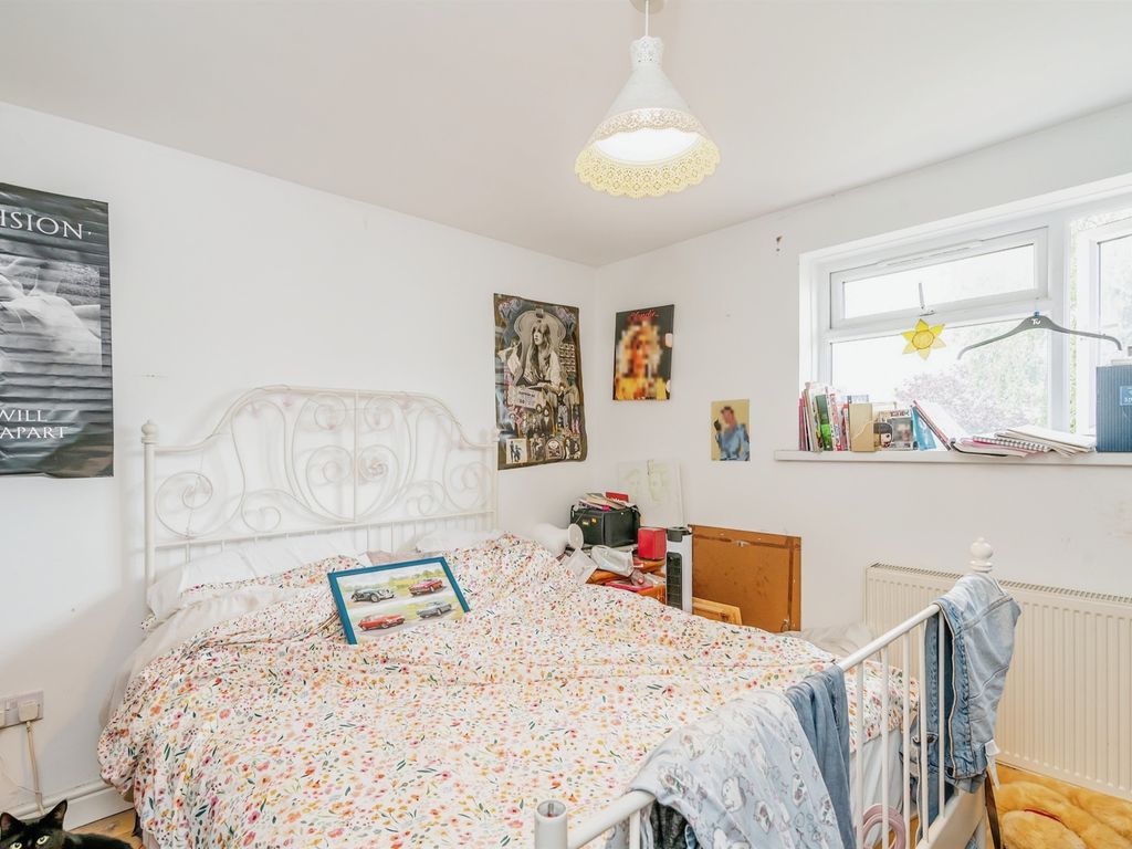 3 bed maisonette for sale in Orchard Way, Bognor Regis PO22, £240,000