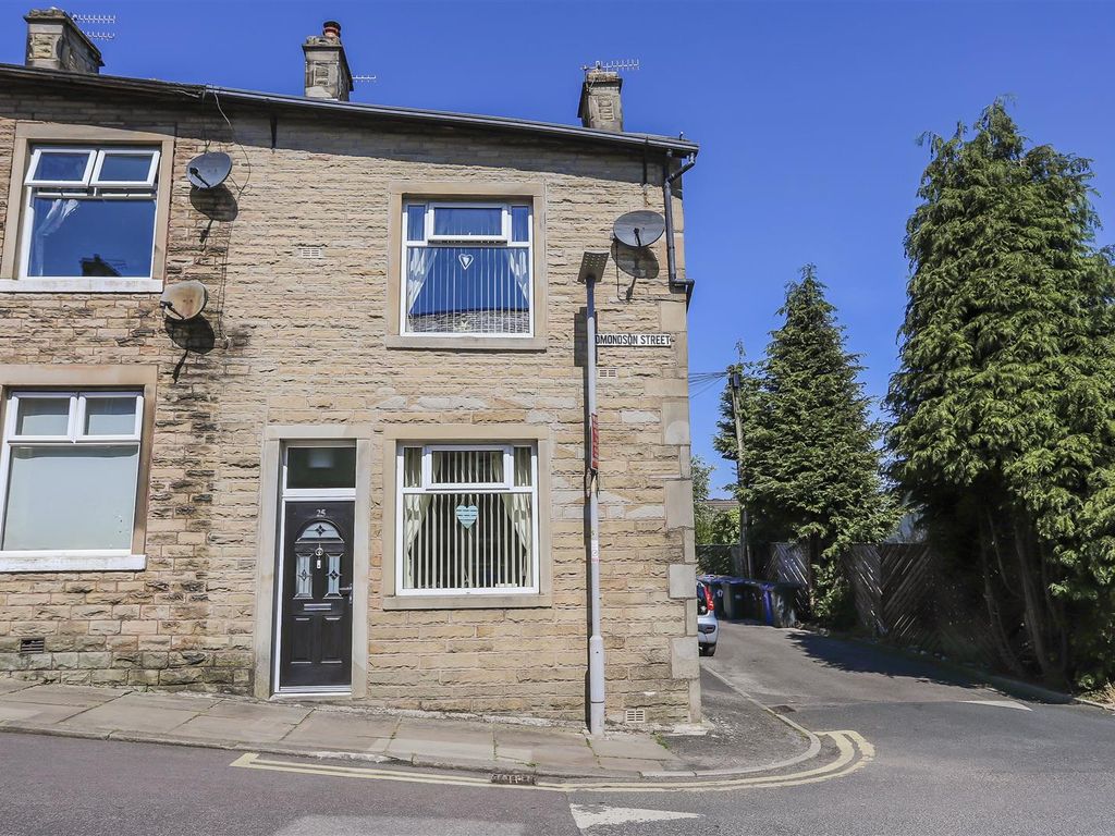 2 bed end terrace house for sale in Edmondson Street, Barnoldswick BB18, £135,000