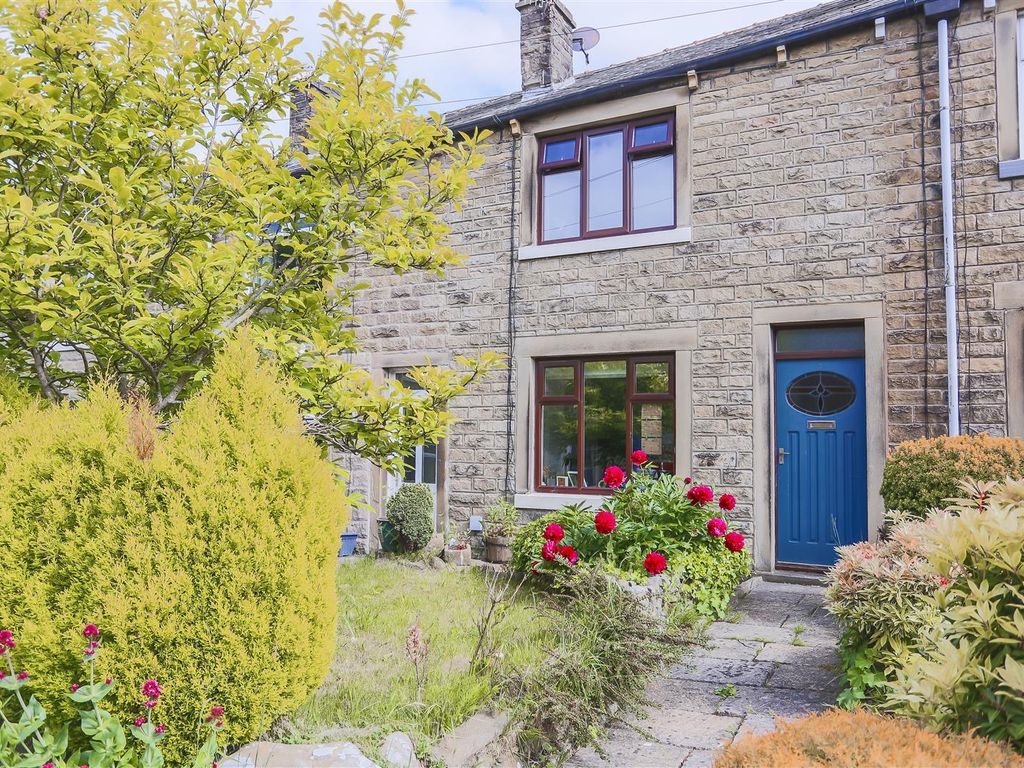 2 bed cottage for sale in Myrtle Grove, Barnoldswick BB18, £155,000