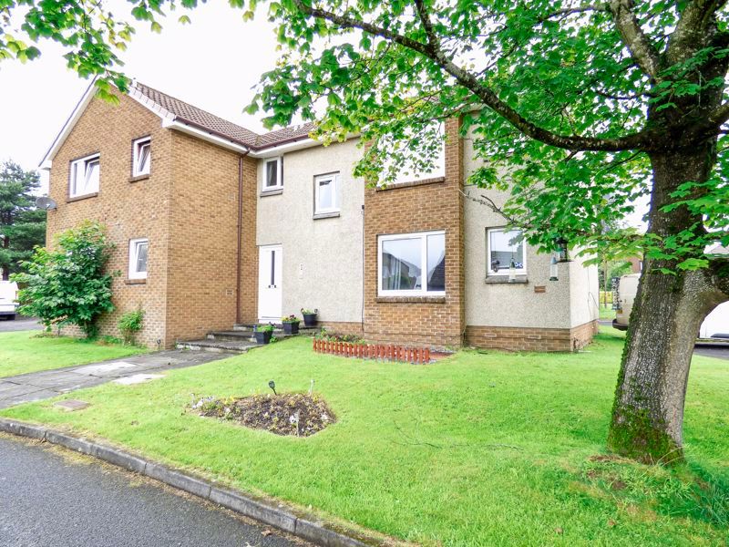 1 bed flat for sale in Thurston Place, Livingston EH54, £68,000