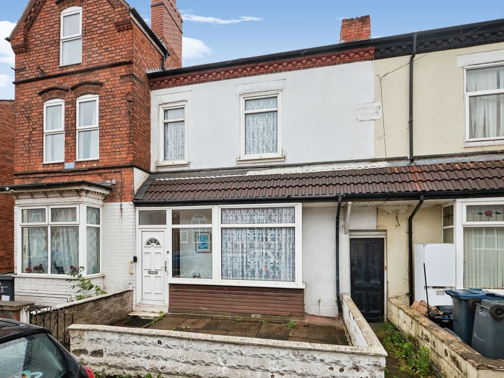 3 bed terraced house for sale in Berkeley Road East, Birmingham, West Midlands B25, £190,000