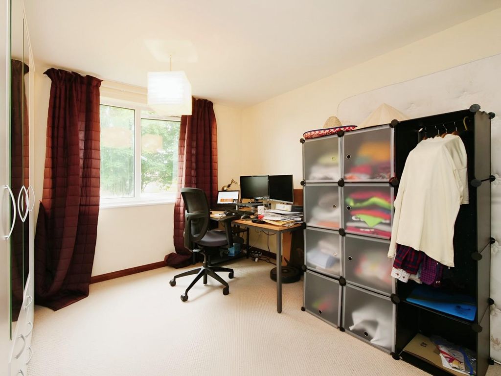 2 bed flat for sale in Ancress Walk, York YO23, £200,000