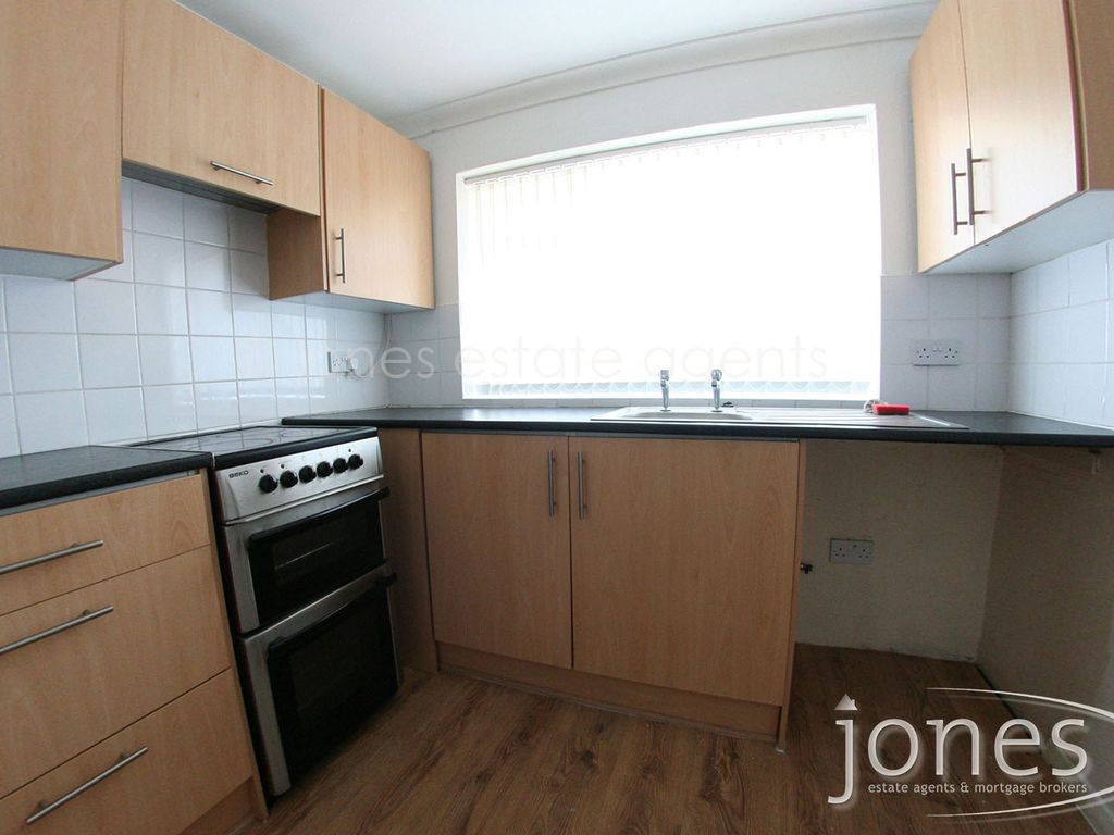 3 bed terraced house for sale in North Road West, Wingate TS28, £75,000