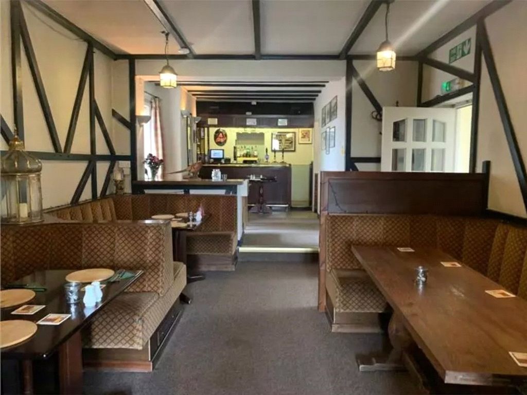 Leisure/hospitality for sale in Hook-A-Gate, Shrewsbury SY5, £400,000