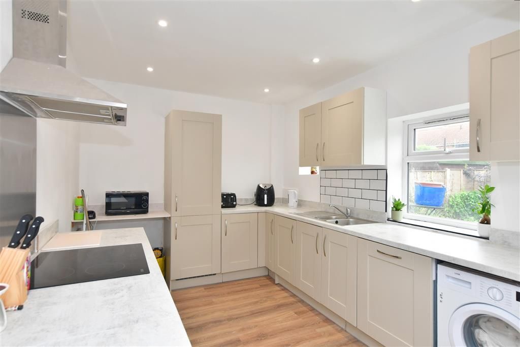 3 bed semi-detached house for sale in Bellscroft Close, Littlehampton, West Sussex BN17, £290,000