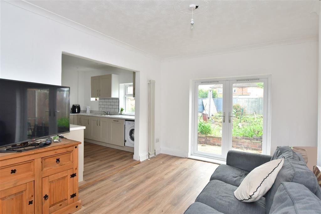 3 bed semi-detached house for sale in Bellscroft Close, Littlehampton, West Sussex BN17, £290,000