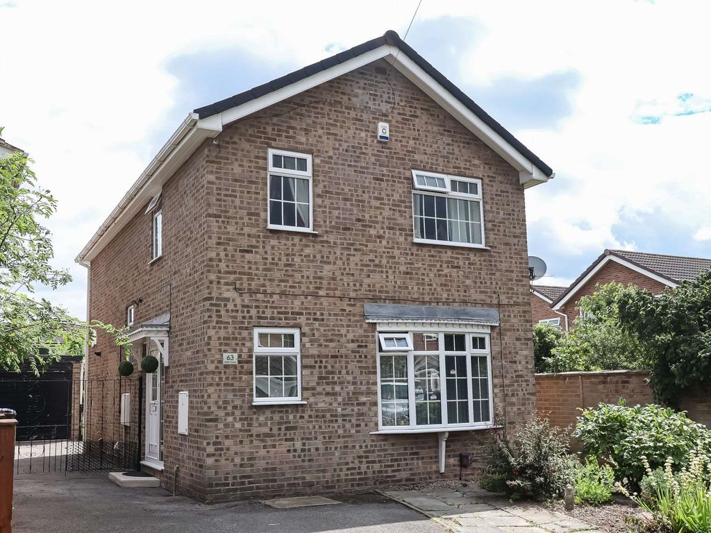 4 bed detached house for sale in Leslie Close, Littleover, Derby DE23, £325,000