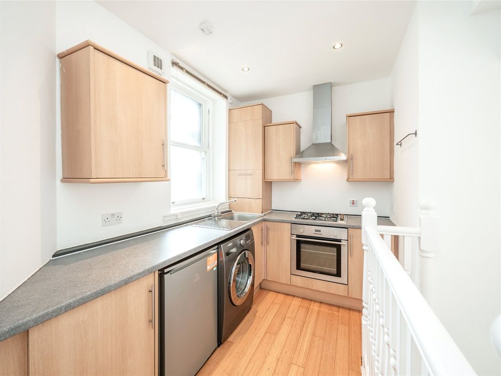 2 bed flat for sale in 40 Bellevue Road, Bellevue, Edinburgh EH7, £260,000