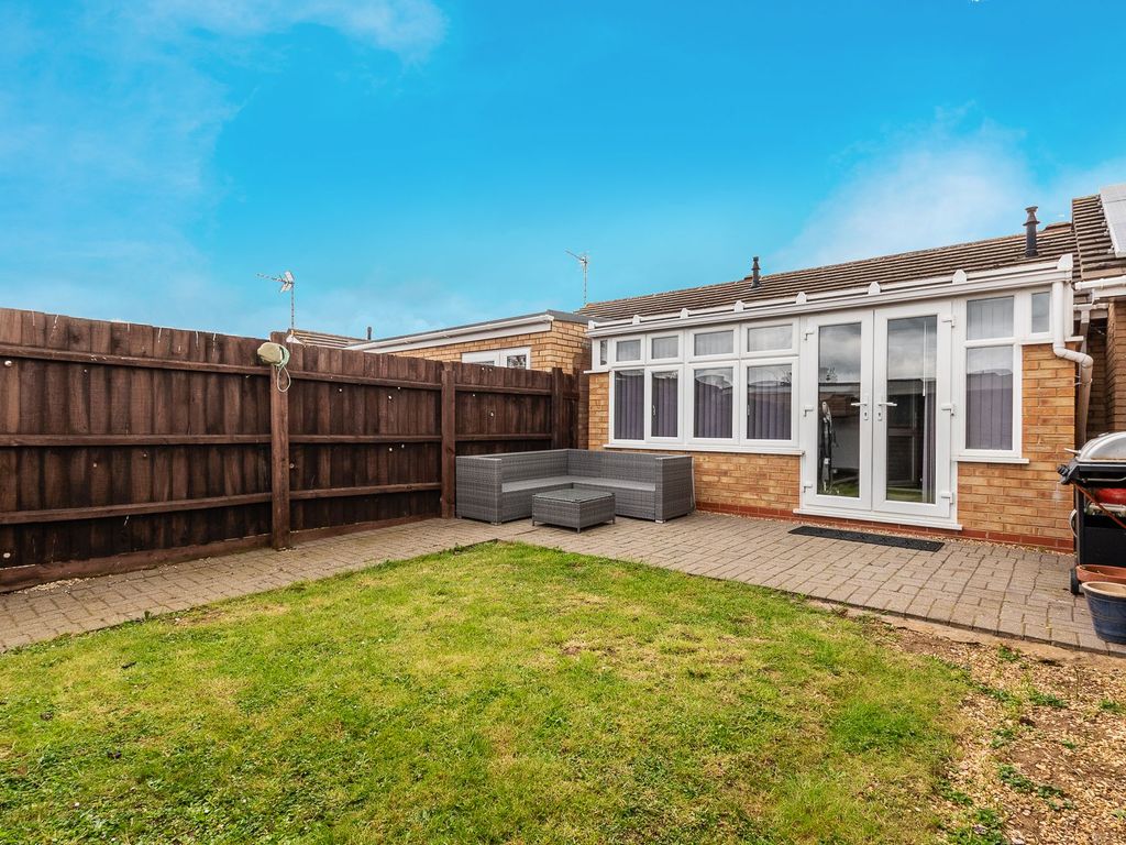 2 bed bungalow for sale in Harlton Close, Stanground PE2, £180,000