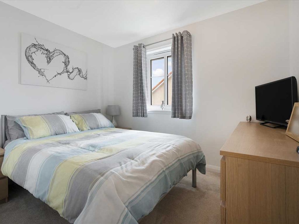 3 bed semi-detached house for sale in Sherman Drive, Redwood, East Kilbride G74, £225,000