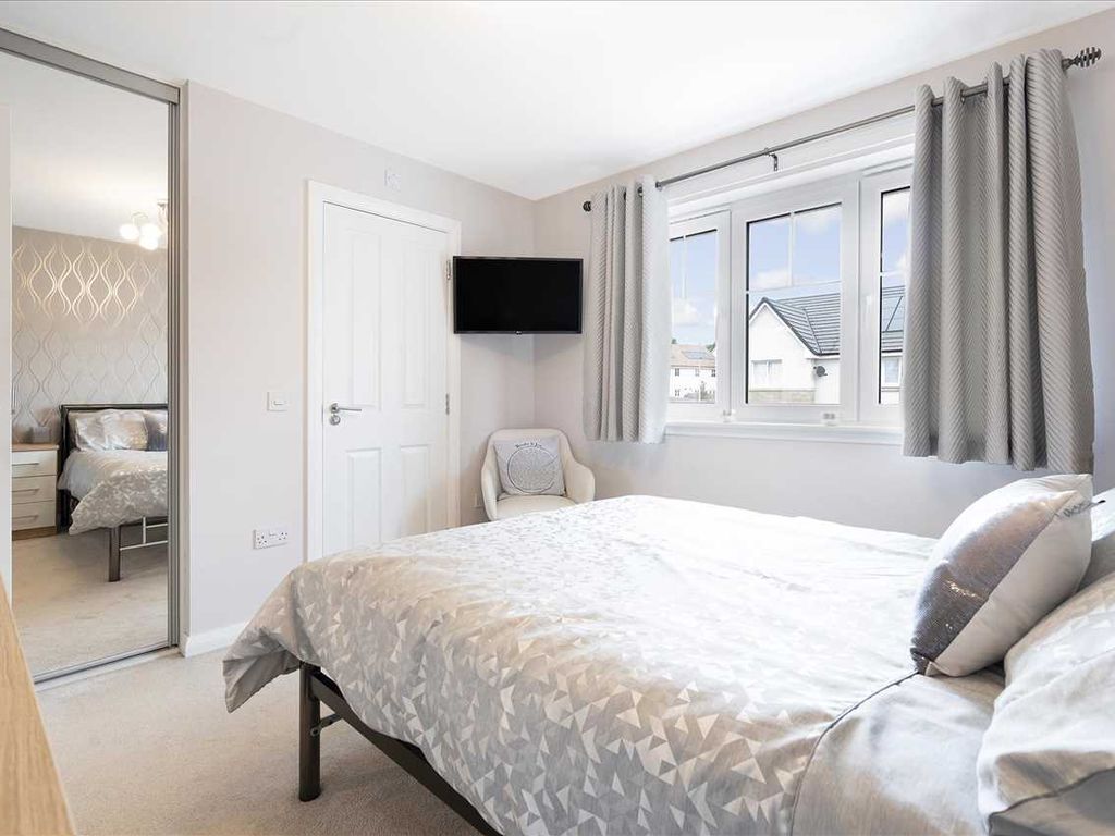 3 bed semi-detached house for sale in Sherman Drive, Redwood, East Kilbride G74, £225,000