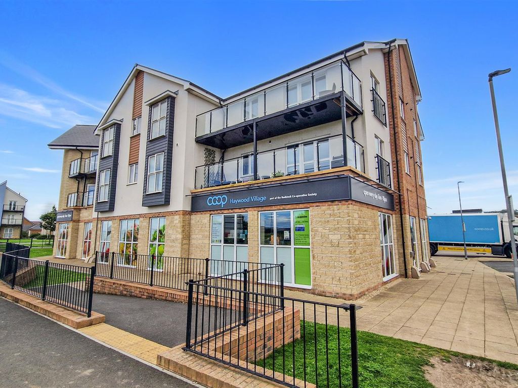 1 bed flat for sale in Whitney Crescent, Weston-Super-Mare BS24, £155,000
