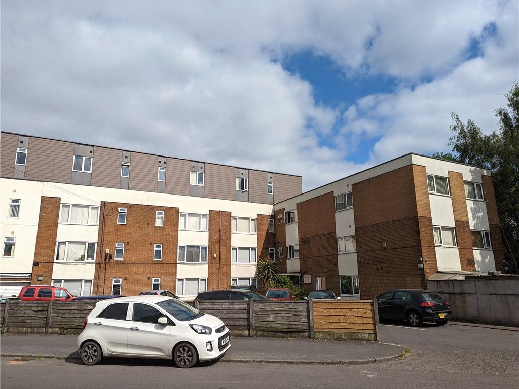 1 bed flat for sale in Pembroke Court, Pendlebury, Swinton, Manchester M27, £65,000