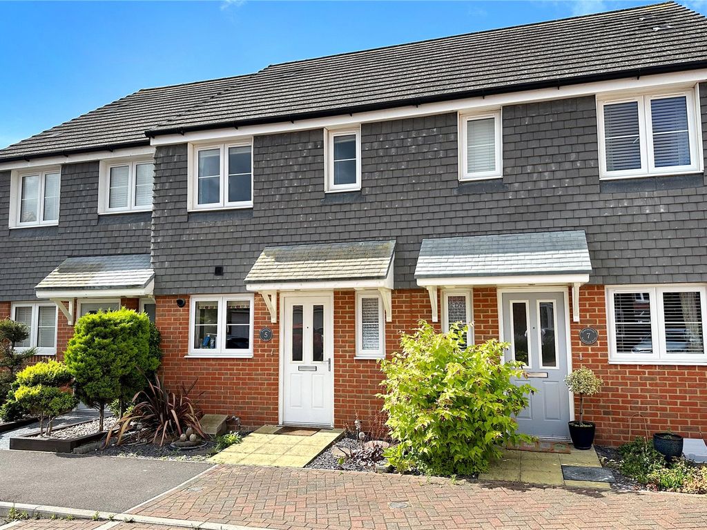 2 bed terraced house for sale in Stanford Acre, Littlehampton, West Sussex BN17, £279,950