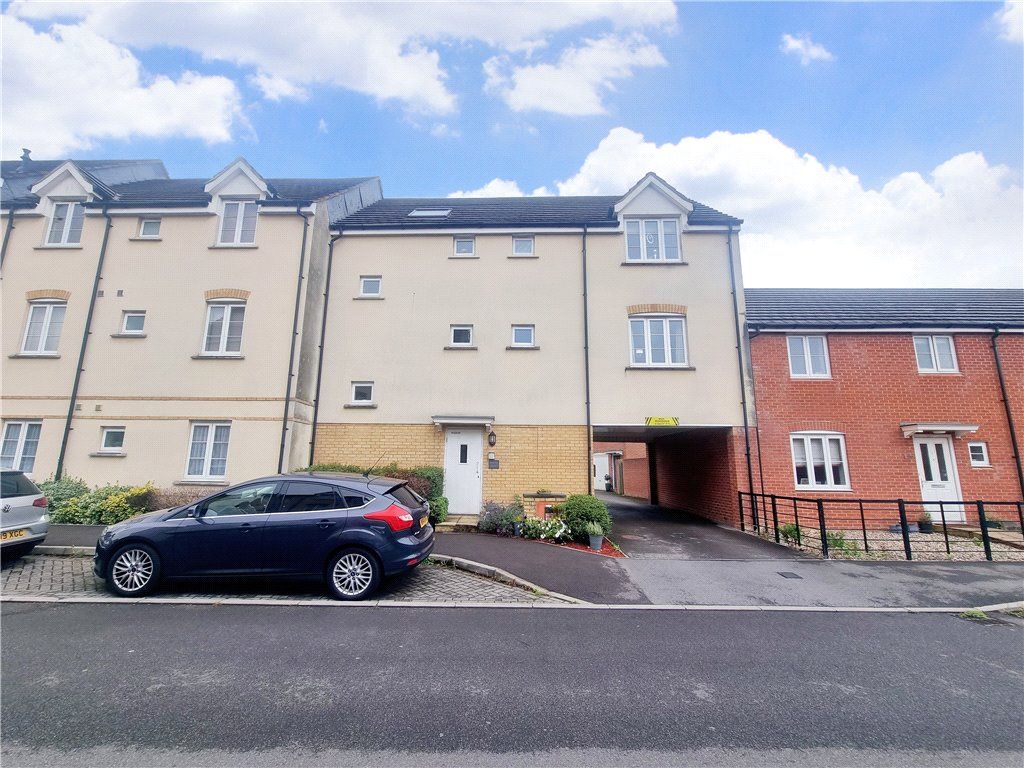 1 bed flat for sale in Dydale Road, Swindon, Wiltshire SN25, £120,000