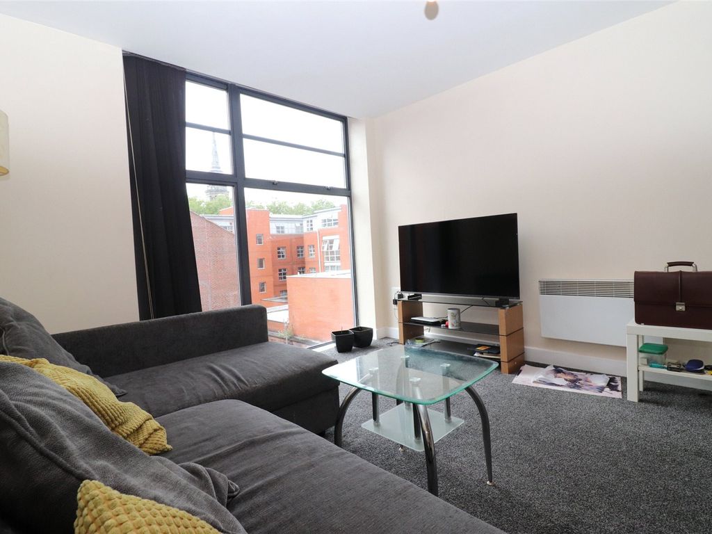 1 bed flat for sale in Water Street, Birmingham B3, £179,950