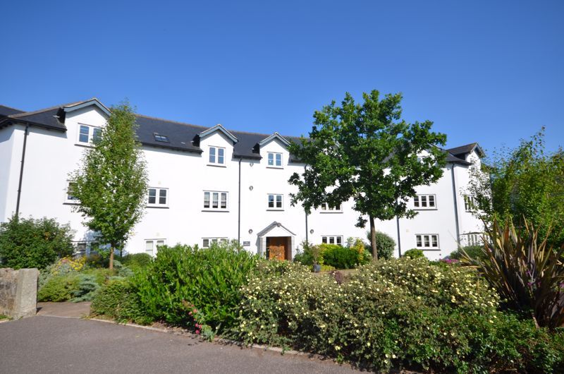 2 bed flat for sale in 5 Hares Close, Chagford, Devon TQ13, £315,000