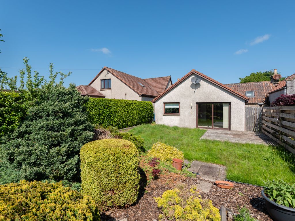 3 bed bungalow for sale in Hall Street, Cupar KY15, £235,000