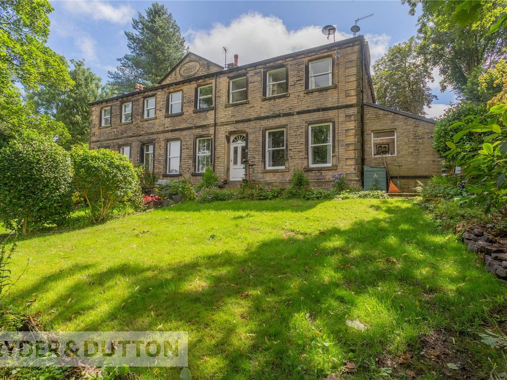 3 bed end terrace house for sale in School Terrace, Slaithwaite, Huddersfield, West Yorkshire HD7, £295,000
