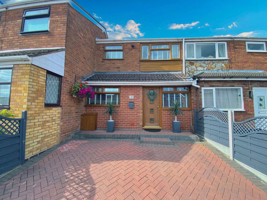 3 bed terraced house for sale in Joseph Luckman Road, Bedworth CV12, £230,000