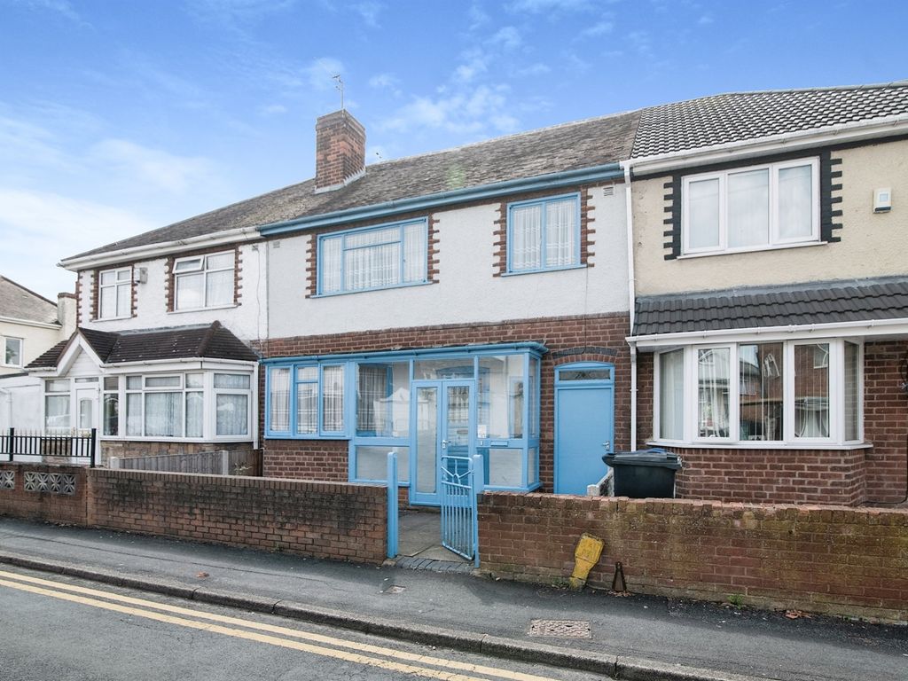 3 bed end terrace house for sale in Brook Street, West Bromwich B70, £210,000