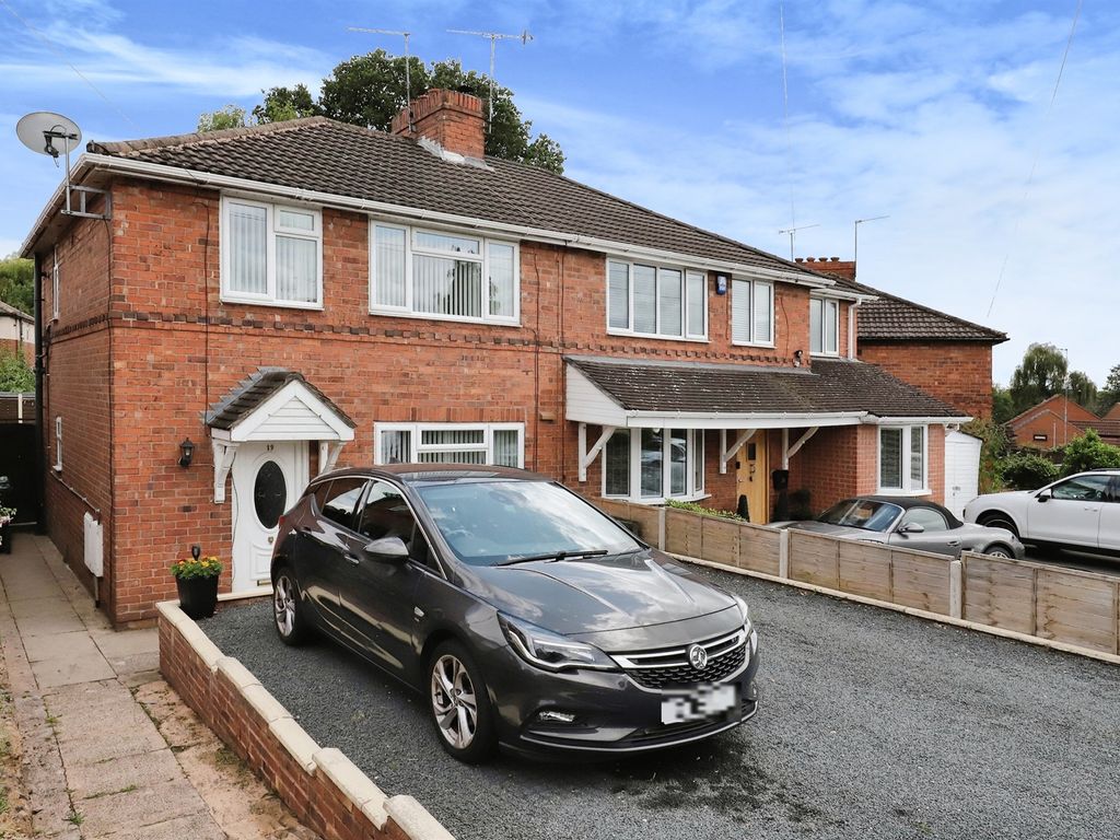 3 bed semi-detached house for sale in Church Avenue, Amblecote, Stourbridge DY8, £195,000