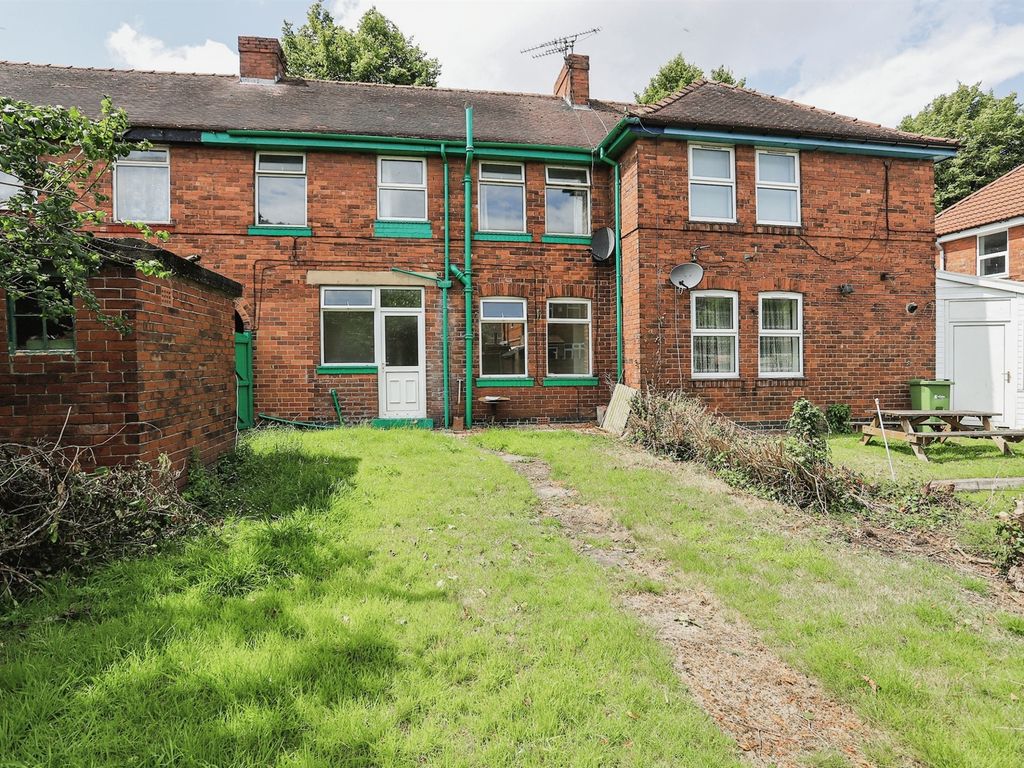 3 bed terraced house for sale in Burton Stone Lane, York YO30, £190,000