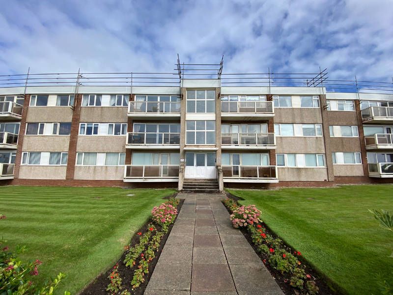 2 bed flat for sale in Queens Promenade, Thornton-Cleveleys FY5, £145,000