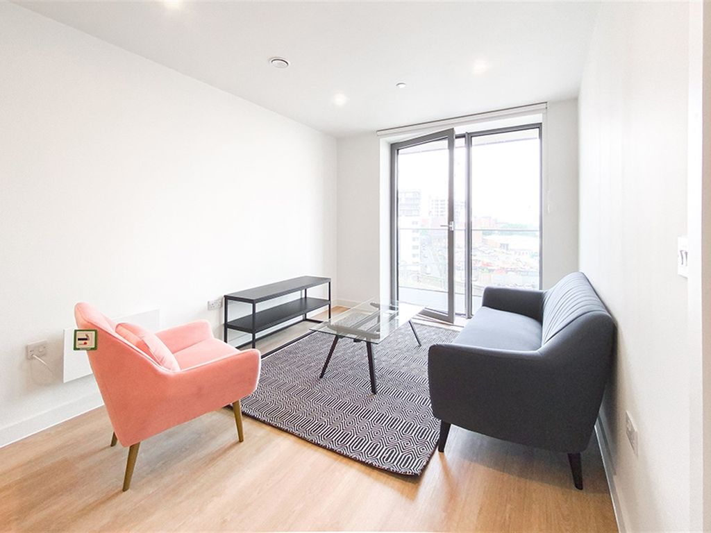 1 bed flat for sale in Laurence Place, New Kings Head Yard M3, £225,000
