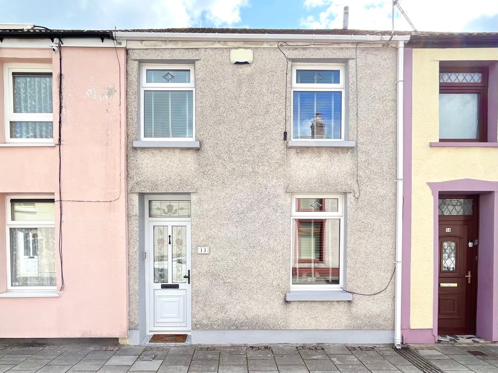 3 bed terraced house for sale in Bankes Street, Aberdare, Mid Glamorgan CF44, £140,000