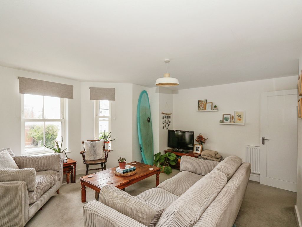 2 bed flat for sale in Florence Road, Bournemouth BH5, £210,000