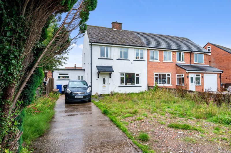 3 bed semi-detached house for sale in Gathurst Lane, Shevington, Wigan WN6, £200,000