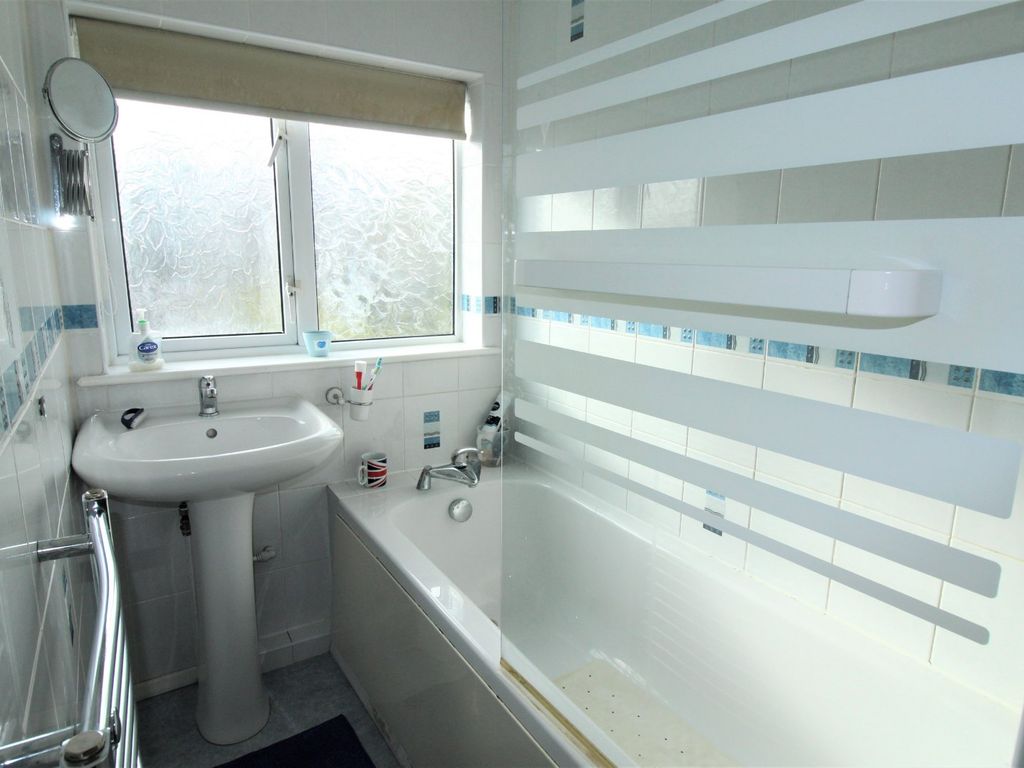 2 bed semi-detached house for sale in Chaffcombe Road, Birmingham, West Midlands B26, £180,000