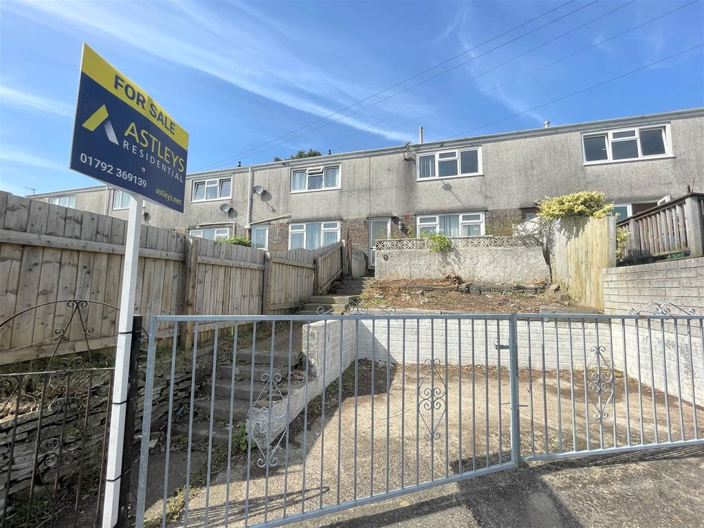 3 bed terraced house for sale in Bettsland, West Cross, Swansea SA3, £165,000