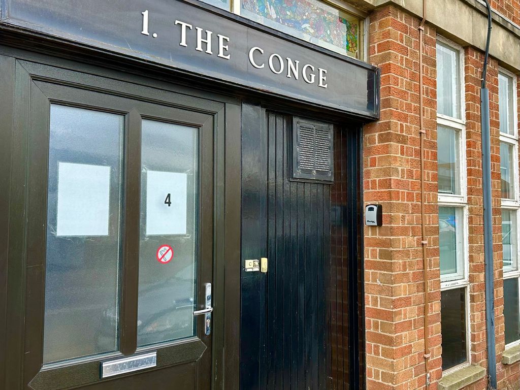 3 bed flat for sale in The Conge, Great Yarmouth NR30, £170,000