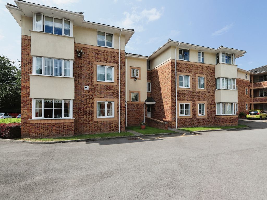 2 bed flat for sale in Cowley Lane, Chapeltown, Sheffield, South Yorkshire S35, £135,000
