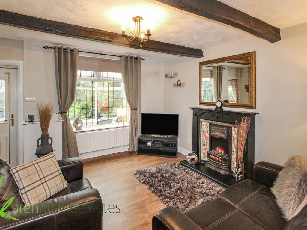 2 bed cottage for sale in Eden Street, Bolton BL1, £160,000