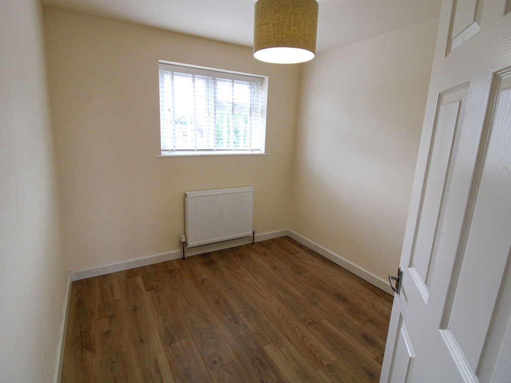 3 bed maisonette for sale in Stratford Road, Shirley, Solihull B90, £170,000