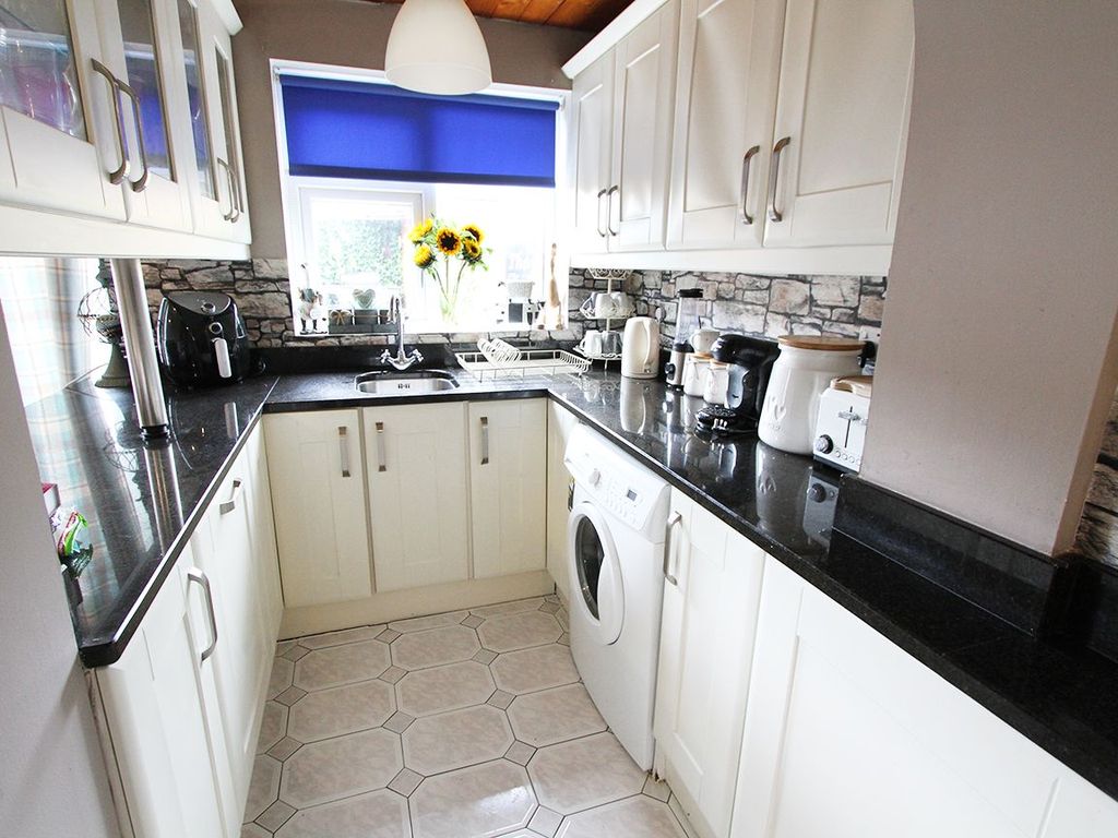 3 bed semi-detached house for sale in Portland Close, Platt Bridge, Wigan WN2, £200,000