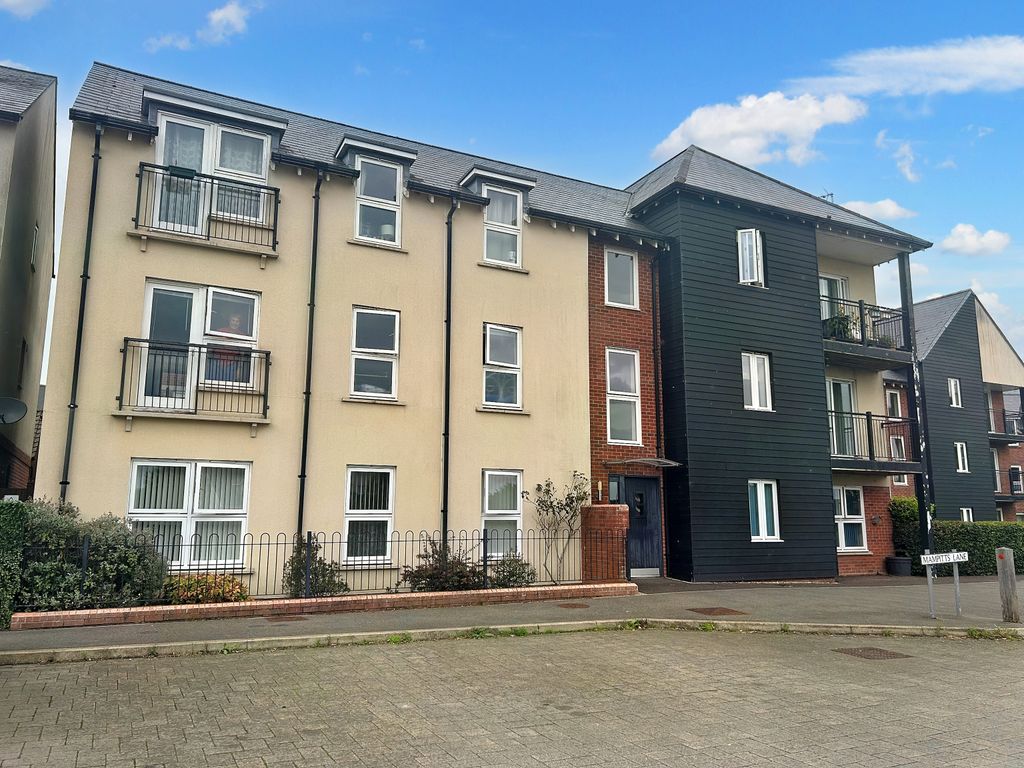 2 bed flat for sale in Mampitts Lane, Shaftesbury SP7, £160,000