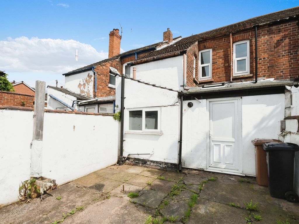 3 bed terraced house for sale in Spa Street, Lincoln LN2, £105,000