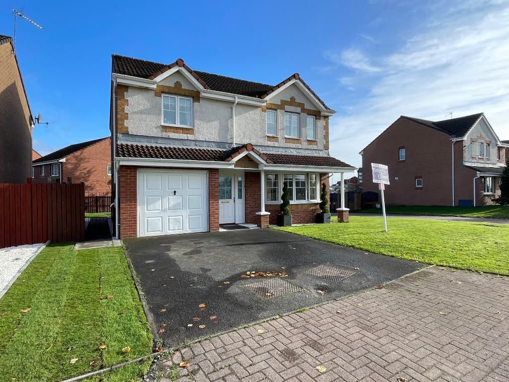 4 bed property for sale in Bernisdale Drive, Drumchapel G15, £299,999