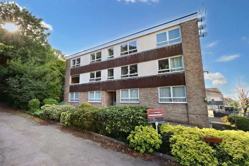 2 bed flat for sale in Old Park Road, Clevedon BS21, £269,500